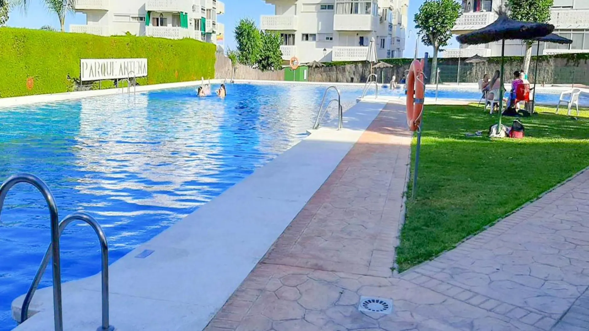 Sol & Beach Apt- Coastal Retreat By The Sea Estepona